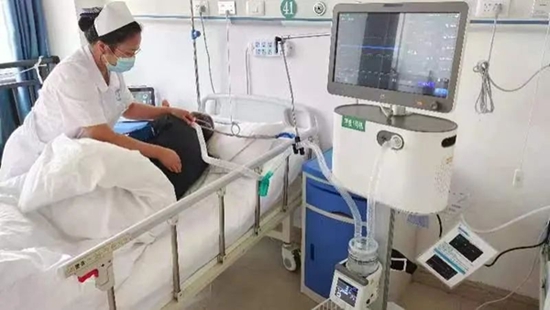 ​与“死神”的拉锯战 潢川县人民医院成功挽救高龄呼吸重症患者